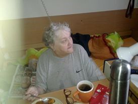 Autor: Tomáš Linhart
Název: Mamka Moje