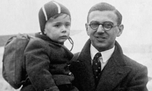 Autor: Karolína Týleová
Název: V roce 1939 - třicetiletý muž
