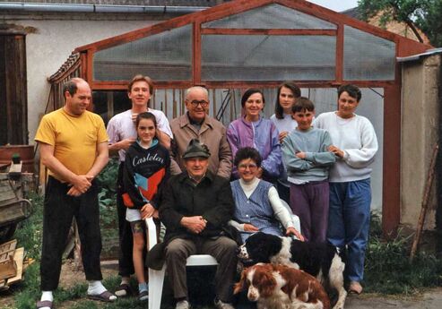 Autor: Eva Pšikalová
Název: V Mydlovarech, cca v roce 1995