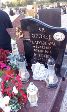 Autor:  Z ÚCTOU A LÁSKOU  - DCERA HANIA
Název: \"Życie to czas, w którym szukamy Boga. Śmierć to czas, w którym Go znajdujemy. Wieczność to czas, w którym Go posiadamy” św. Franciszek Salezy  Wieczny odpoczynek racz im dać, Panie,  a światłość wiekuista niechaj im świeci.  Niech odpoczywają w pokoju w