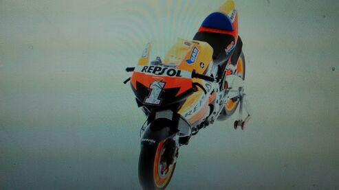 Autor: alena komarova
Název: repsol