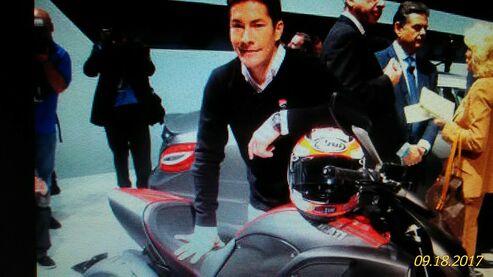 Autor: alena komarova
Název: motogp