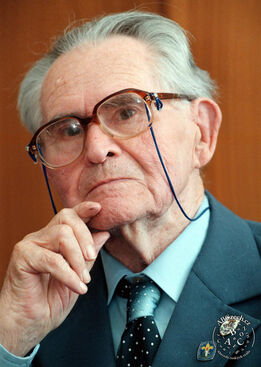 Autor: Karel Preiss
Název: Jaroslav Foglar