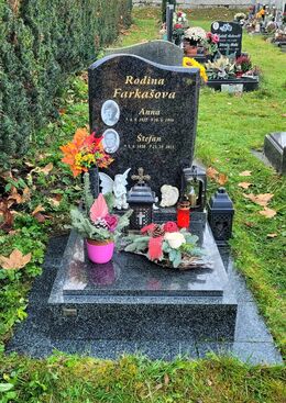 Autor: Eva 
Název: Rodiče 