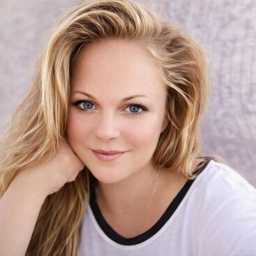 Autor: Eva Rei
Název: Evička